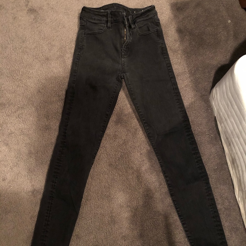 American Eagle high waisted jeans